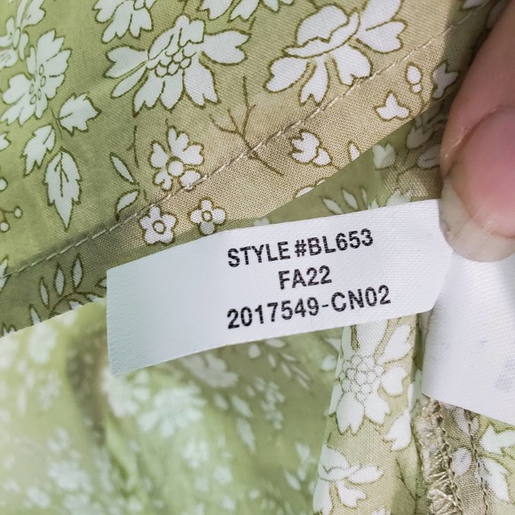 J. Crew Womens Smocked Button Back Top Liberty Capel Floral Organic Cotton Small - Picture 8 of 8